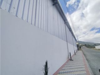 Foto 3 de Pifo, Galpón en Renta, 750m2, 3 Ambientes