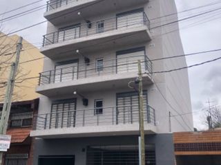 Foto 1 de Departamento en alquiler en Saenz Peña