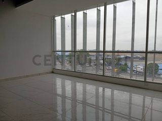 Foto 2 de Linda oficina Moderna de estreno en Centro Corporativo Américas en venta