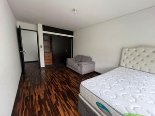 Foto 8 de SE ALQUILA CASA PARA OFICINA PUERTA CERRADA O PARA VIVIENDA  EN SAN ISIDRO