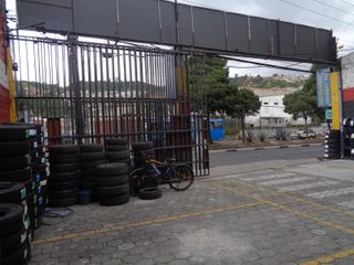 Foto 10 de Casa comercial frente al Supermaxi de San Bartolo 281 metros