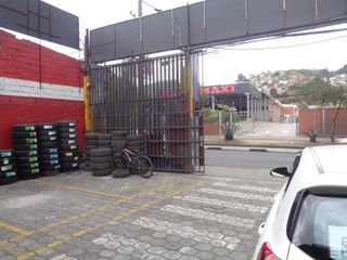 Foto 12 de Casa comercial frente al Supermaxi de San Bartolo 281 metros