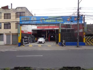 Foto 2 de Casa comercial frente al Supermaxi de San Bartolo 281 metros