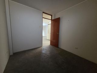 Foto 9 de ALQUILER DE DEPARTAMENTO DE 3 HAB EN TERCER PISO A POCAS CUADRAS DE CTRA. CENTRAL (ALTURA IDAT SEDE ATE) Y EL COMPLEJO DEPORTIVO OLLANTAYTAMBO – ATE