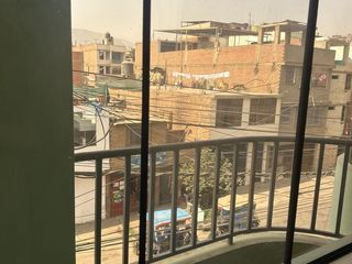 Foto 3 de ALQUILER DE HABITACIÓN EN SEGUNDO PISO A POCAS CUADRAS DE CTRA. CENTRAL (ALTURA IDAT SEDE ATE)