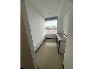 Foto 3 de VENTA LOCAL EN EL NORTE SOBRE AVENIDA PRINCIPAL