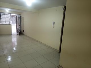Foto 2 de Alquiler de Departamento en Mariscal Caceres, S.J.L