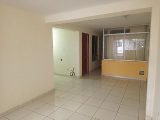 Foto 12 de Alquiler de Departamento en Mariscal Caceres, S.J.L