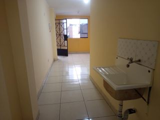 Foto 14 de Alquiler de 4 Mini-departamentos en Mariscal Caceres S.J.L