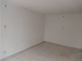 Foto 20 de VENDO CASA EN DOSQUEBRADAS SECTOR LA MACARENA COD 8574478