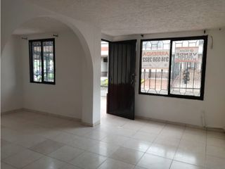 Foto 2 de VENDO CASA EN DOSQUEBRADAS SECTOR LA MACARENA COD 8574478
