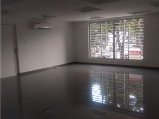 Foto 2 de ALQUILO CASA COMERCIAL TEQUENDAMA