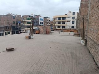 Foto 12 de Se Vende Casa De 2 Pisos En San Martin De Porres