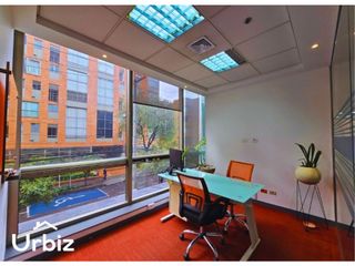 Foto 5 de Arriendo Oficina de 258 m² en Chico en Edificio con Certificación LEED