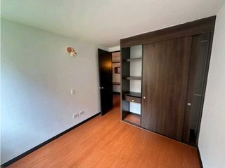 Foto 23 de SE ARRIENDA APARTAMENTO EN LOCALIDAD FONTIBON BARRIO HAYUELOS