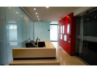 Foto 3 de OFICINA EN ARRIENDO NORT POINT T3