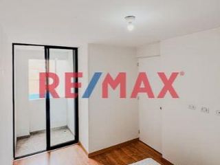 Foto 10 de Venta De Departamento – Av. Petit Thouars, Cercado De Lima