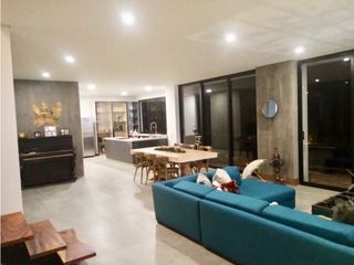 Casa en Venta en Envigado
