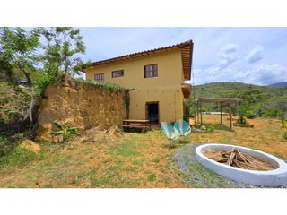 Foto 41 de Arriendo Casa Miraloma Vda Pino Barichara