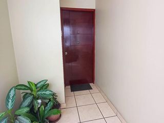 Foto 2 de ¡Oportunidad Única En Miraflores! Dpto 110?M²   2 Cocheras Y Depósito