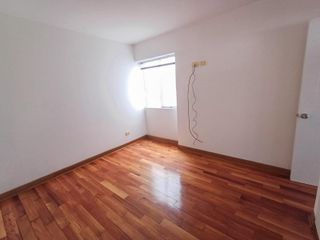 Foto 10 de ¡Oportunidad Única En Miraflores! Dpto 110?M²   2 Cocheras Y Depósito