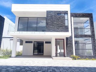 Departamento en venta con baja de precio en Miravalle