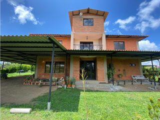 Foto 2 de VENDO CASA CAMPESTRE SECTOR GURRIO COD 9476306
