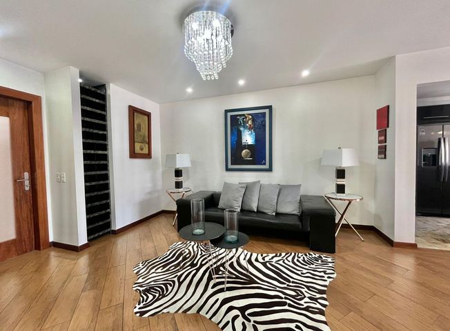Apartamento en venta en Gonzalez Suarez - Więcej