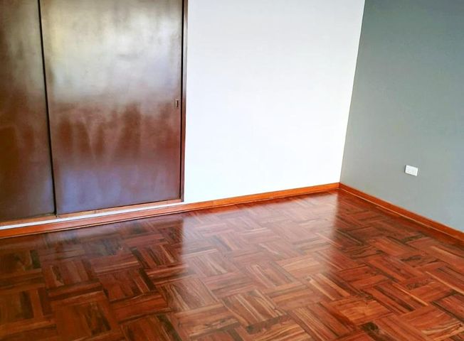 Casa en Venta en Miraflores - Aanzicht 5