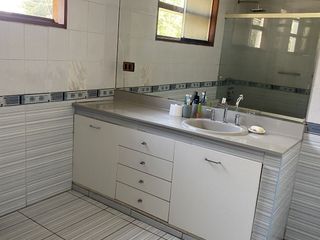 Foto 18 de LINDA CASA EN VENTA EN CONDOMINIO TRES MARIAS SURCO DE 4 DORM 4 BAÑOS Y JARDIN