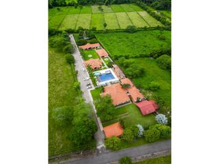 Foto 3 de En Venta Hotel Campestre en Villavicencio, Meta (Vía Puerto López)