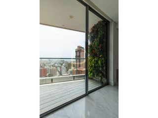 VENDO ESPECTACULAR APARTAMENTO EN BUEN SECTOR DE LA CIUDAD