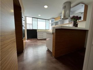 Arriendo Apartamento en Rosales 186 m2