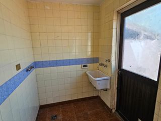 Foto 2 de Venta Departamento 4 amb San Martin centro