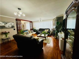 Apartamento en  Cedritos(Bogota) RAH CO: 24-1546