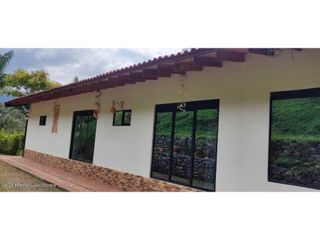 Casa en  Vereda Bulucaima(La Vega) RAH CO: 24-1380