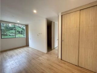 Foto 8 de Apartaestudio en Arriendo Loma Los Gonzalez Medellín