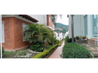 Foto 15 de CASA EN VENTA EN PALMERAS 2 SAN GIL SANTANDER