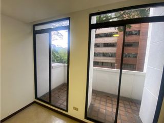 Foto 4 de Oficina en venta en El Poblado, Milla de Oro