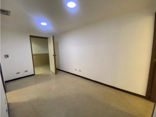 Foto 1 de Oficina en venta en El Poblado, Milla de Oro