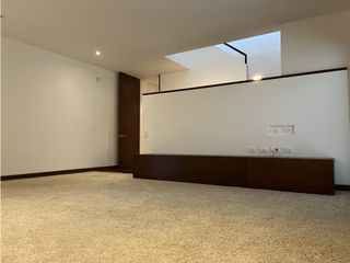 ARRIENDO ESPECTACULAR CASA EN PRADERA DE POTOS