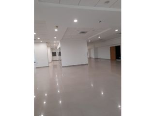 Foto 4 de SE VENDE OFICINA POBLADO