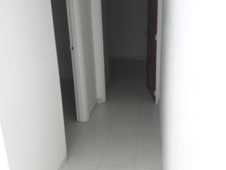 Foto 5 de VENTA de LOCALES en COTA