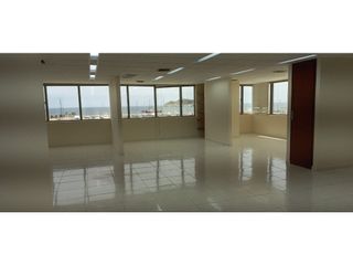 Foto 5 de VENDO OFICINA EDIFICIO BAHIA CENTRO SANTA MARTA