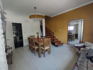 VENTA PH 5 AMBIENTES TERRAZA S/EXPEN FLORESTA