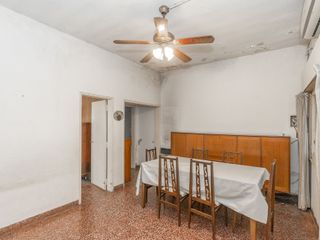 VENTA PH 3 AMBIENTES - PATIO Y TERRAZA PROPIOS