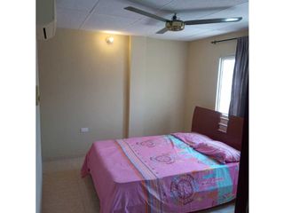 Foto 7 de Casa Bifamiliar en venta, Sector Santa Cruz