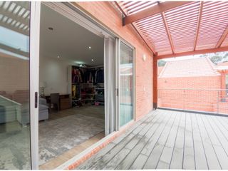 Casa Venta / Arriendo Bosque de Pinos 296m2+Patio, Terraza, 3H, 4B, 3P