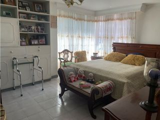 Foto 3 de VENTA APARTAMENTO UNIFAMILIAR  LAURELES