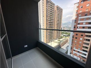 Foto 6 de APARTAMENTO EN ARRIENDO SECTOR CIUDAD DEL RO